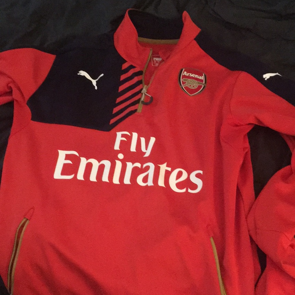 Arsenal puma 1/4 zip jacket large like new